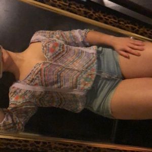 70s themed blouse 🌸